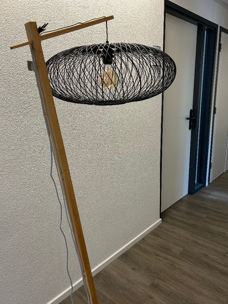 Good&Mojo Cango vloerlamp-zwart bamboe, Ophalen, Zo goed als nieuw, Bohemian/Retro/Naturel, Overige materialen