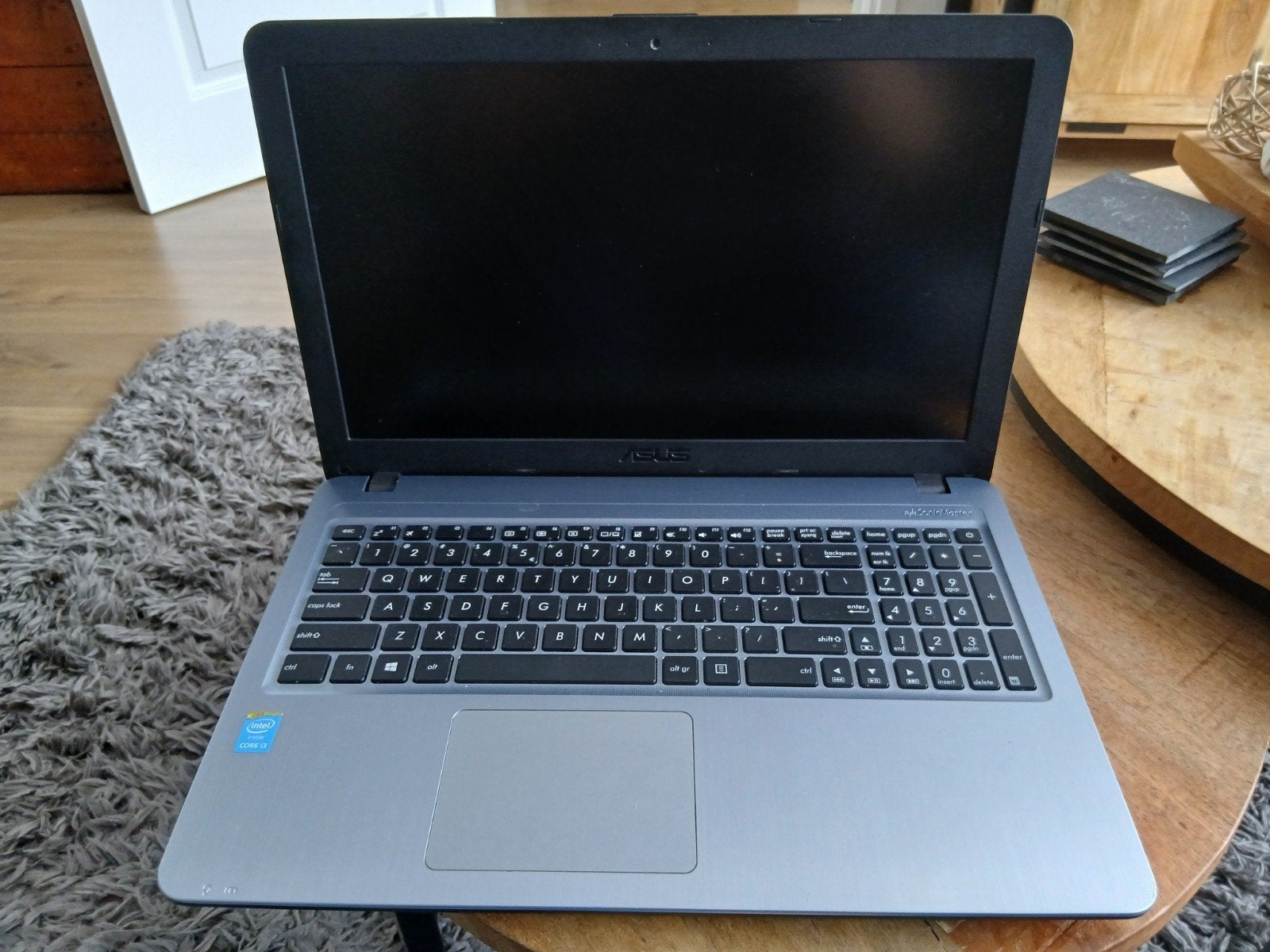 Asus A540LA-DM1405T laptop inclusief lader 4ram, Ophalen, Zo goed als nieuw, 15 inch, 2 tot 3 Ghz