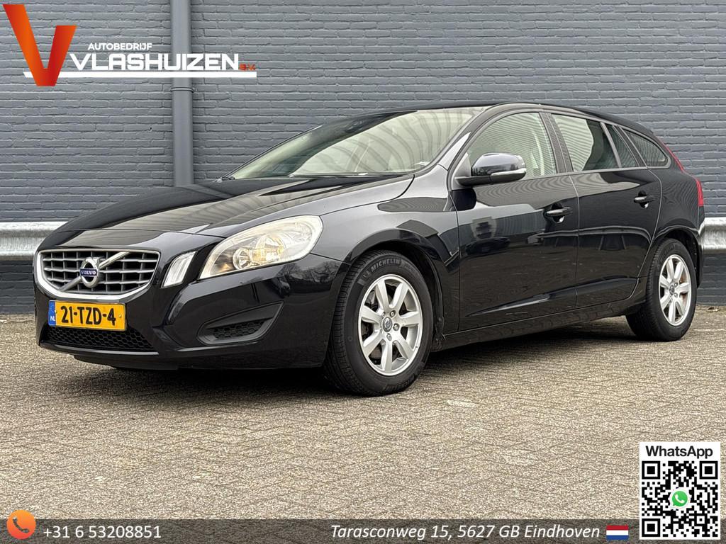 Volvo V60 1.6 T3 Kinetic | Leder | Climate | Cruise | Navi |, Auto's, Voorwielaandrijving, Stof, Gebruikt, 4 cilinders