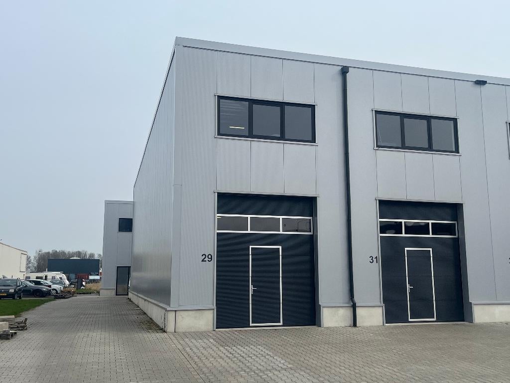 Te huur Bedrijfs-/kantoor units top locatie in WINSCHOTEN ‼️, 130 m², Huur, Bedrijfsruimte