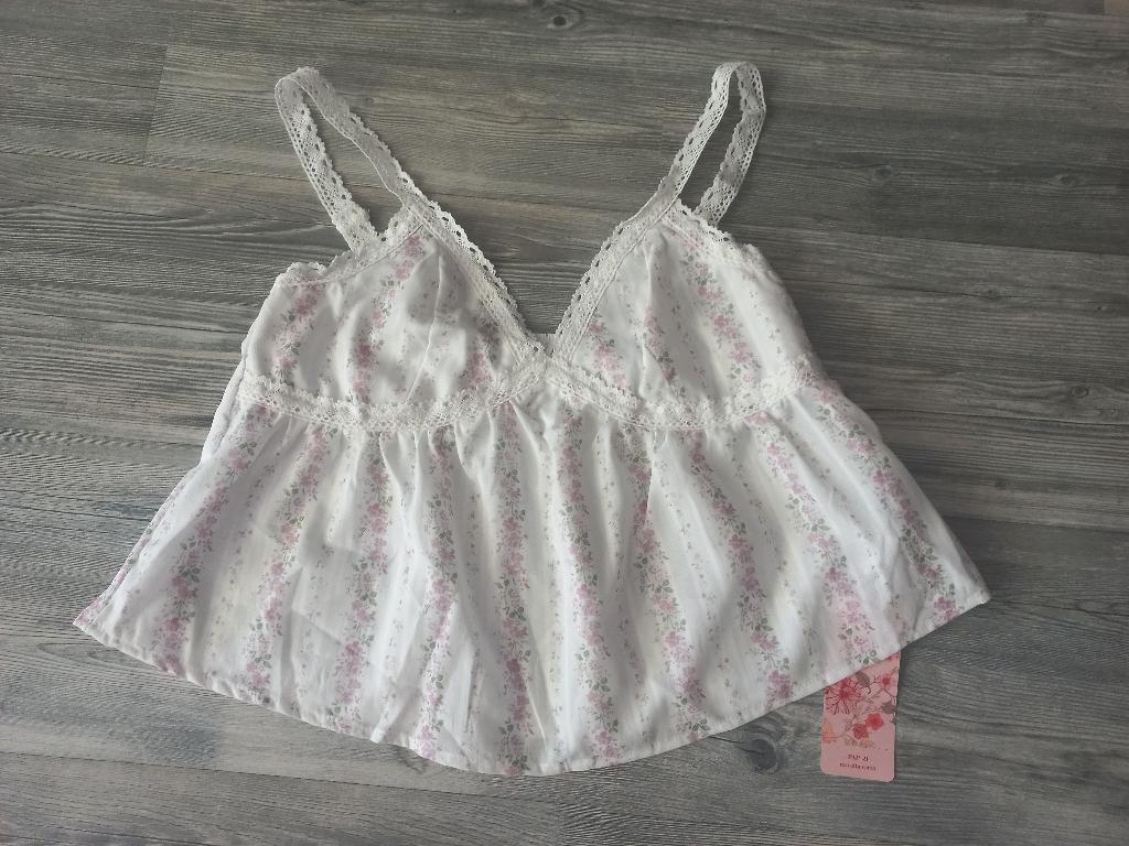 Prachtig wit topje met kant, Kleding | Dames, Tops, Wit, Nieuw, Ophalen of Verzenden, Zonder mouw