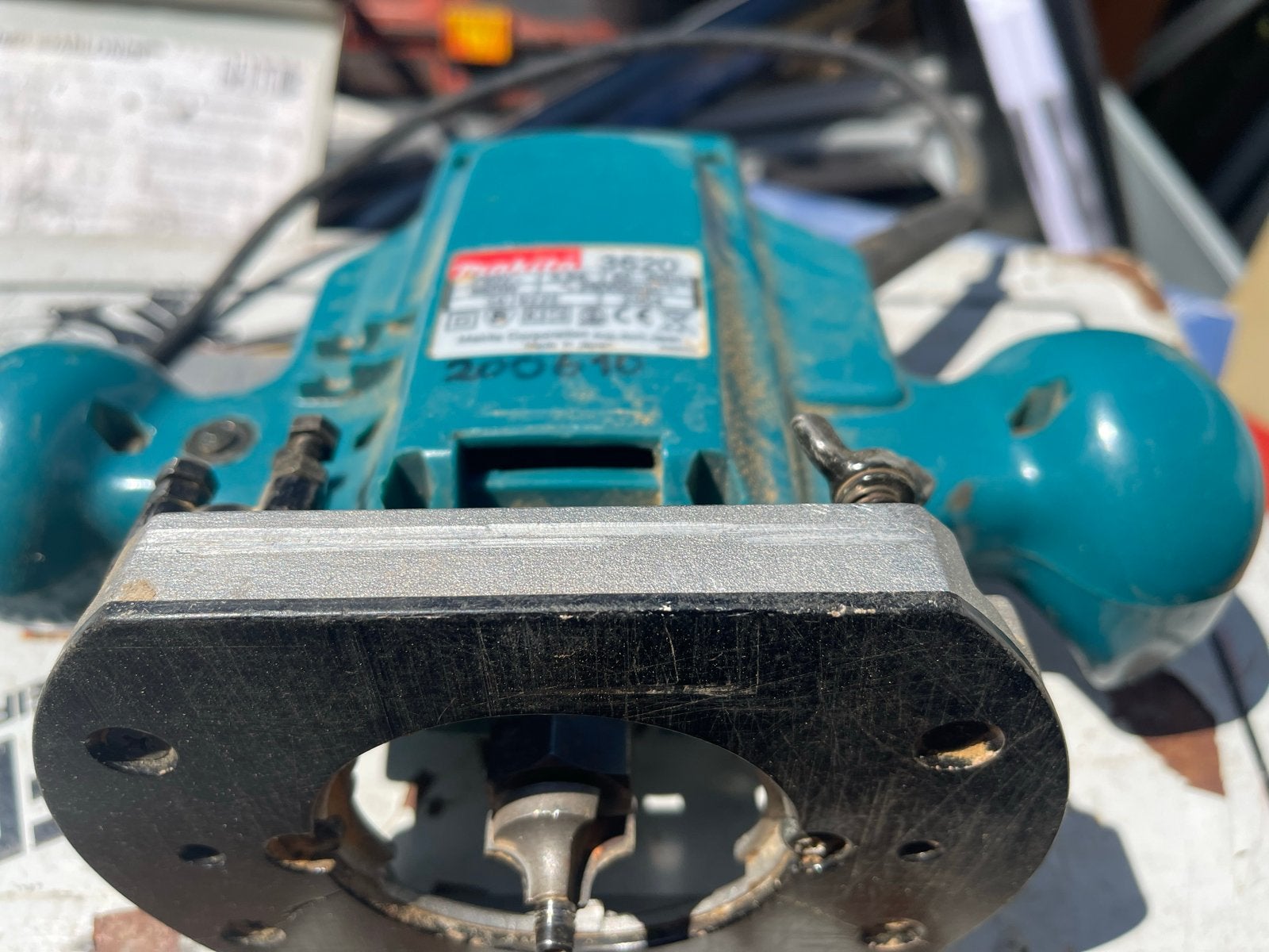 Makita 3620 Bovenfrees - Gebruikt maar functioneel, Ophalen, Gebruikt, Elektrisch, Bovenfrees
