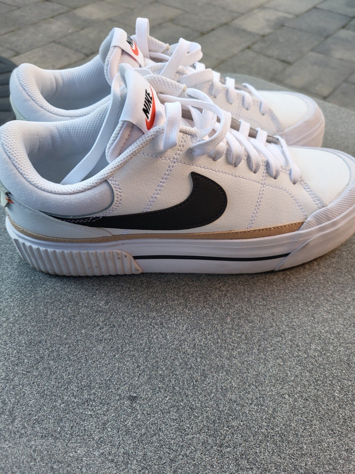 nike schoenen, Ophalen of Verzenden, Zo goed als nieuw, Jongen of Meisje, Schoenen