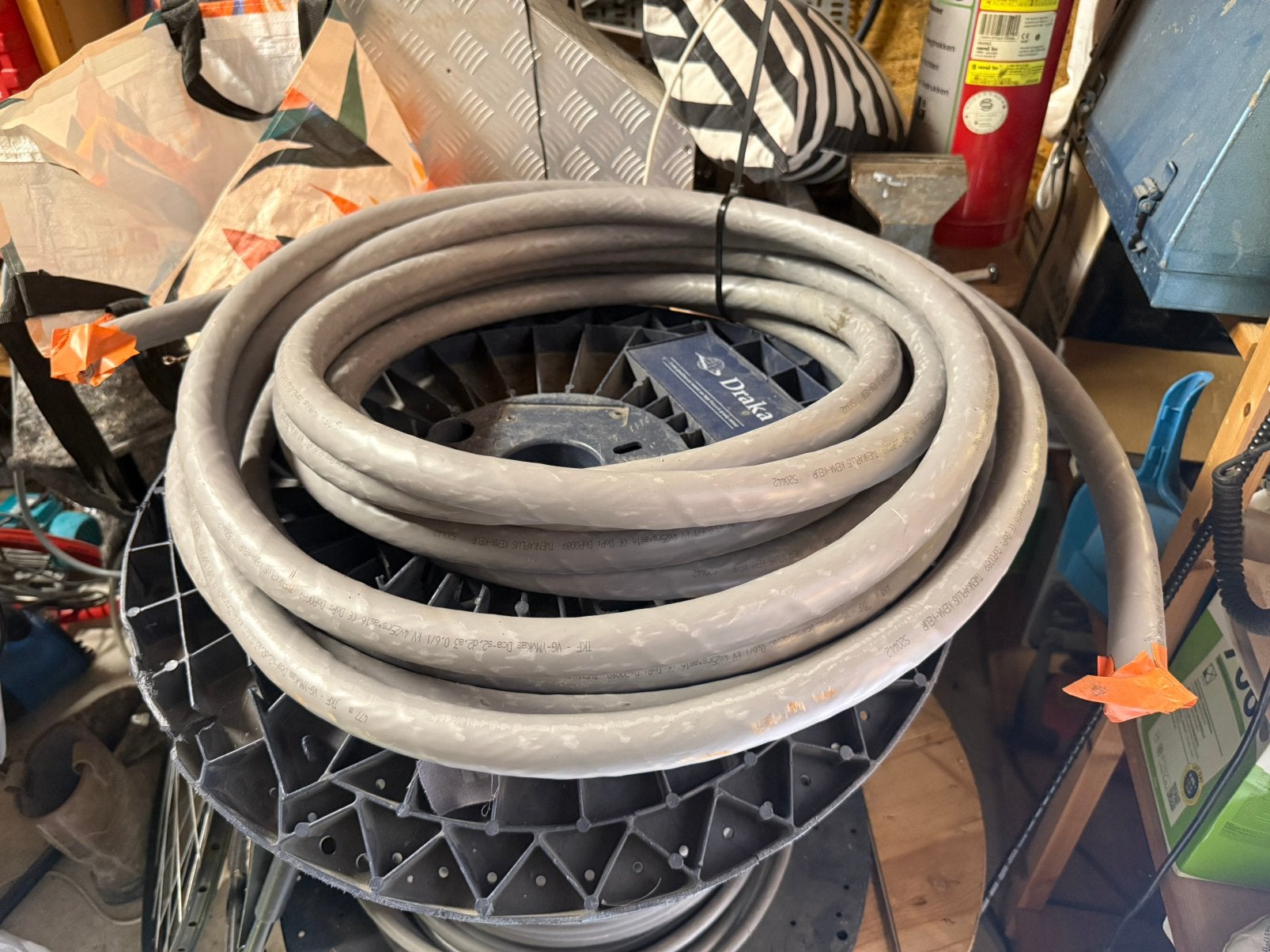 Grondkabel 4x25 15 meter, Doe-het-zelf en Verbouw, Elektra en Kabels, Ophalen, Zo goed als nieuw, Kabel of Snoer