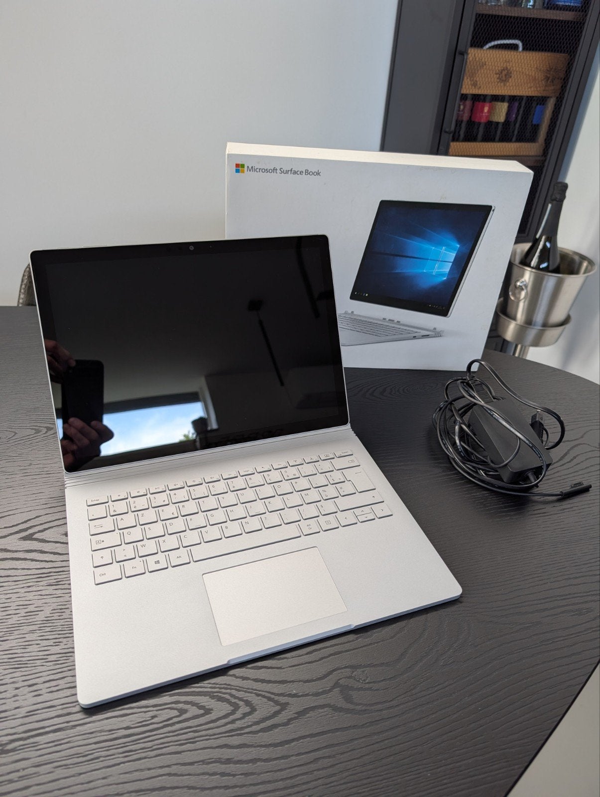 Microsoft Surface Book - Defect (start niet op), 256 GB, Met videokaart, 8 GB, 13 inch