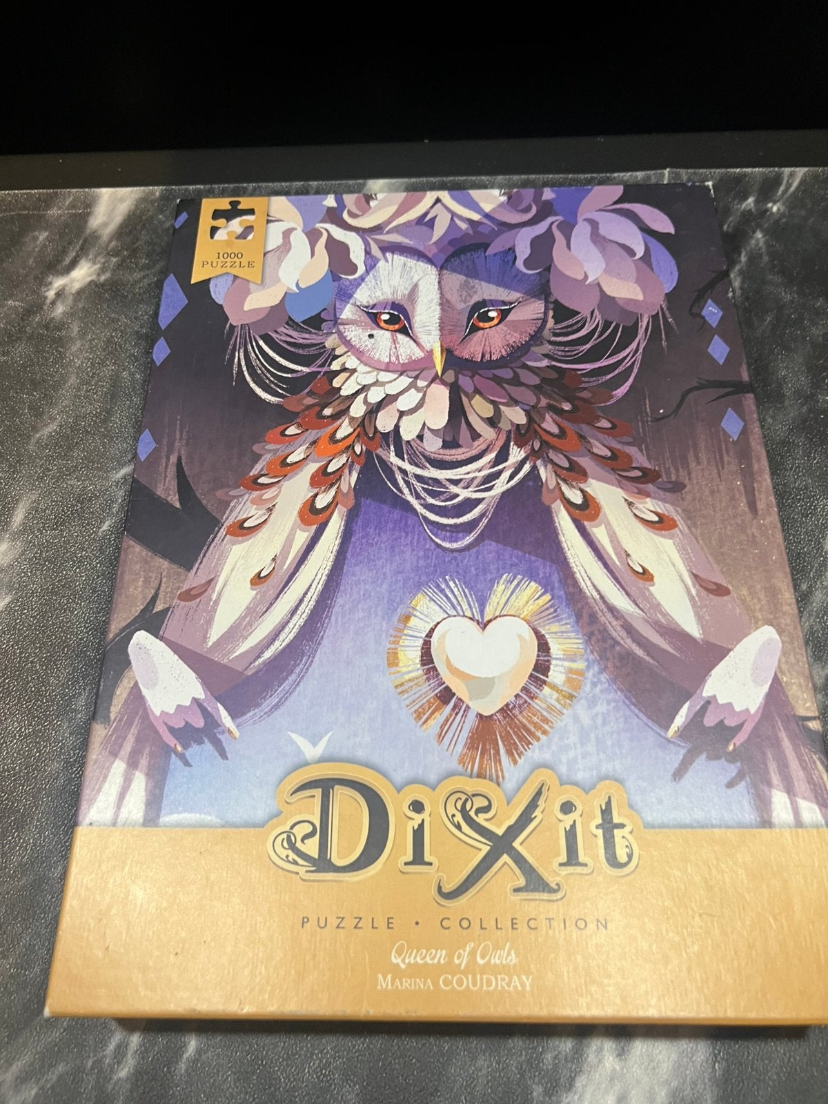 Dixit puzzel 1000 stukjes Queen of Oal, Ophalen of Verzenden, 500 t/m 1500 stukjes, Zo goed als nieuw
