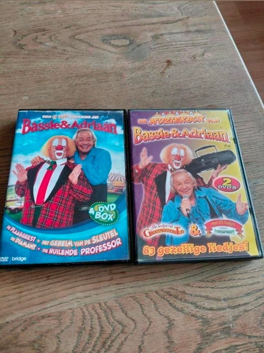 2 Bassie en Adriaan boxsets met 6 dvd's. Muziek + Serie., Gebruikt, Alle leeftijden, Ophalen of Verzenden, Familie