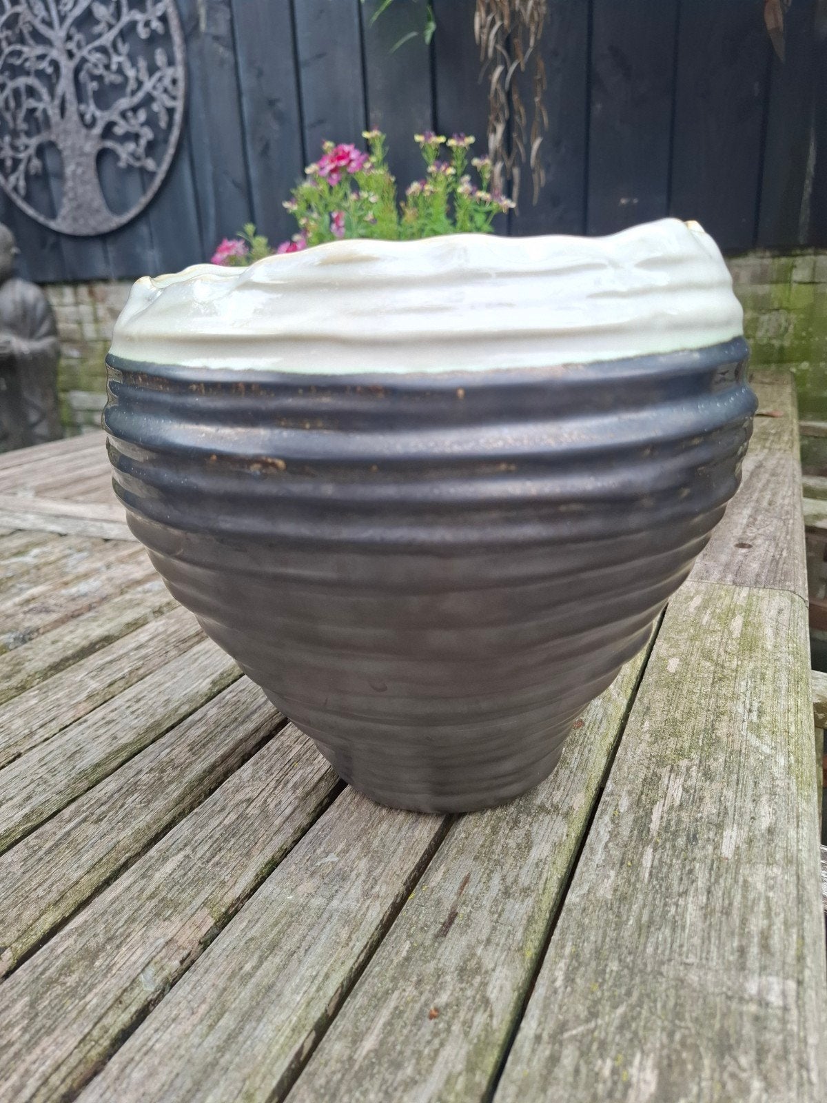 DesPots Bloempot Metallic Grijs/Off-White - Ø21 H24 cm, Rond, Ophalen of Verzenden, Zo goed als nieuw, Balkon