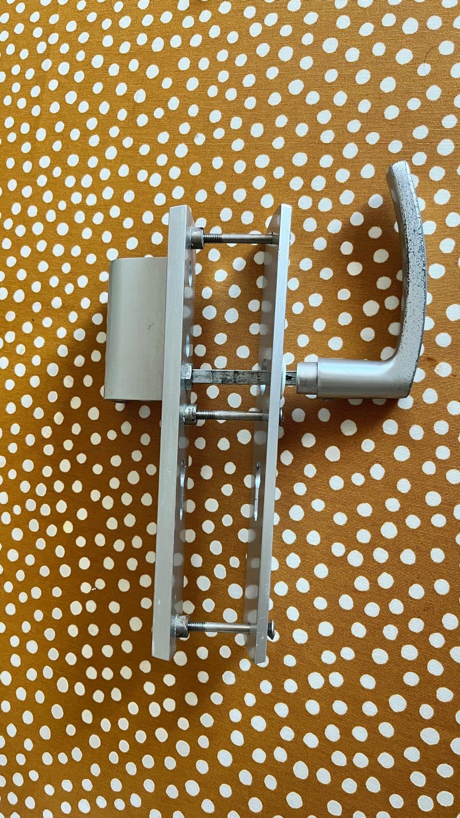 Deurbeslag voordeur, pc 55 mm, Ophalen of Verzenden, Gebruikt, Klink of Kruk