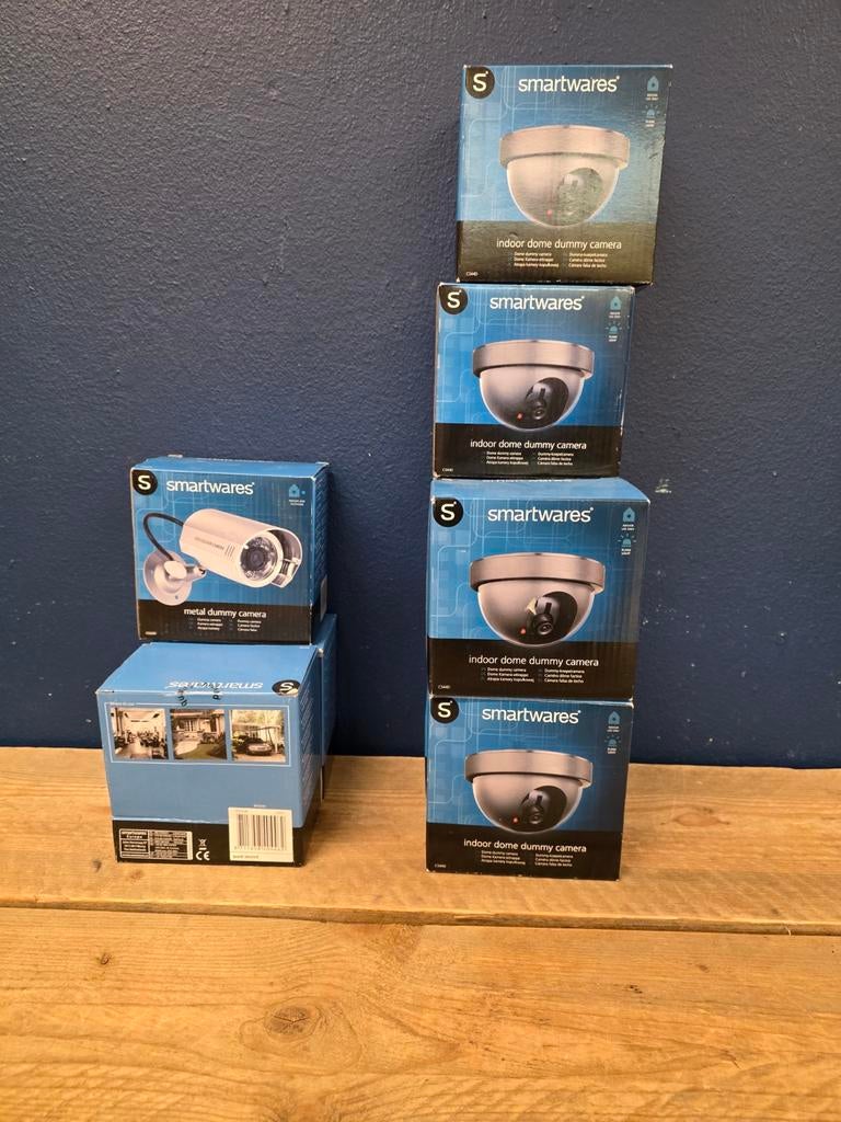 9 Smartwares dummy camera's, 2 soorten, Ophalen of Verzenden, Nieuw, Binnencamera