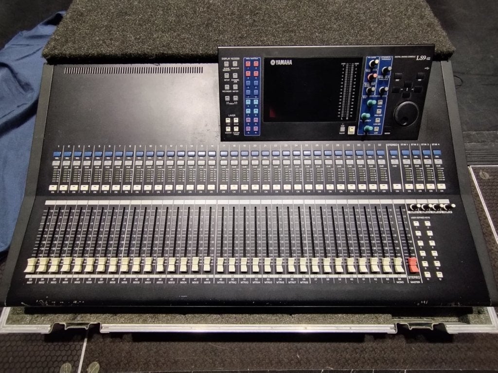 Yamaha LS9 32, Muziek en Instrumenten, Mengpanelen, Ophalen, Gebruikt, 20 kanalen of meer, Microfooningang