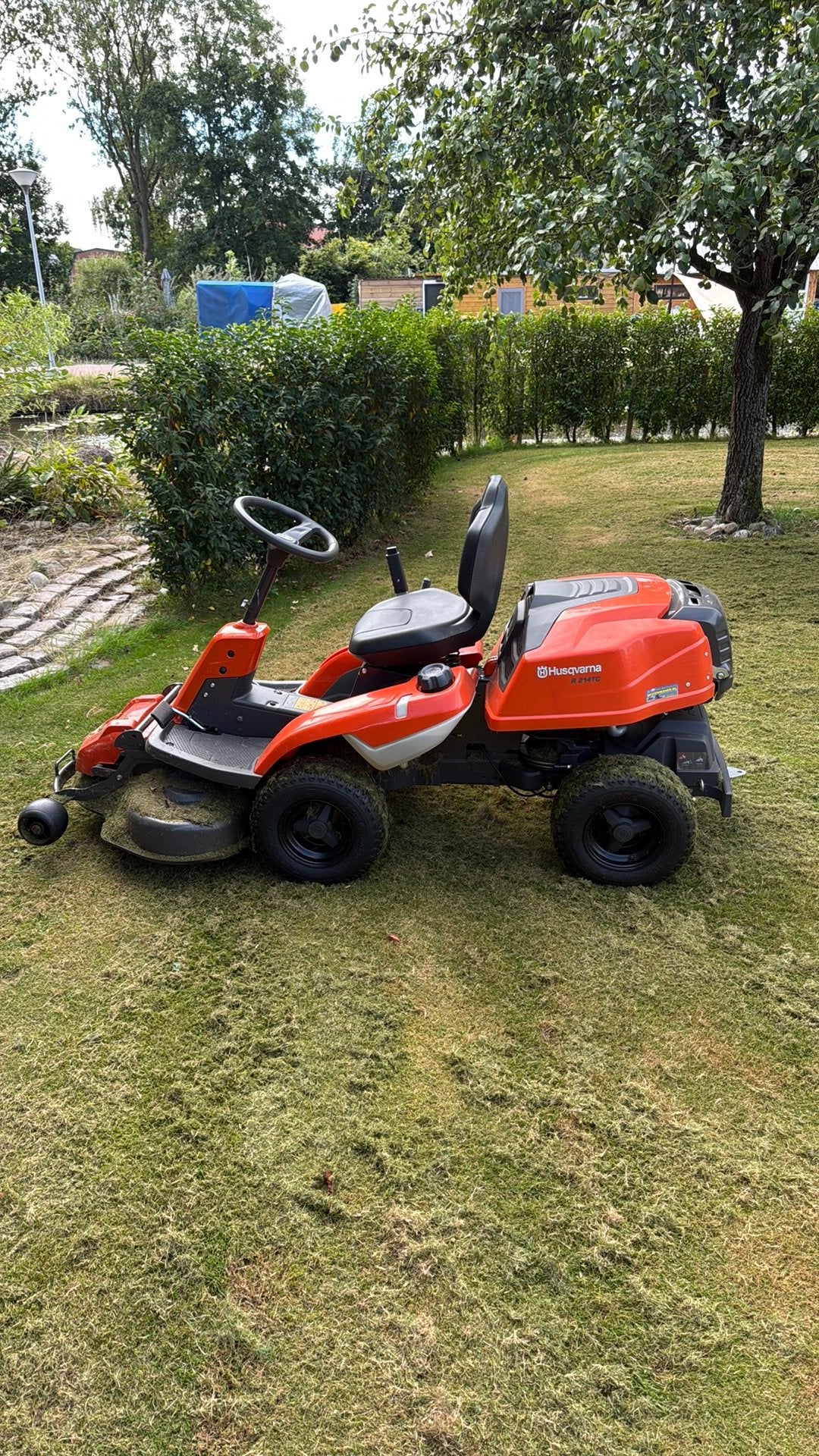 Husqvarna R214TC R214 TC zitmaaier frontmaaier, Ophalen, Zo goed als nieuw