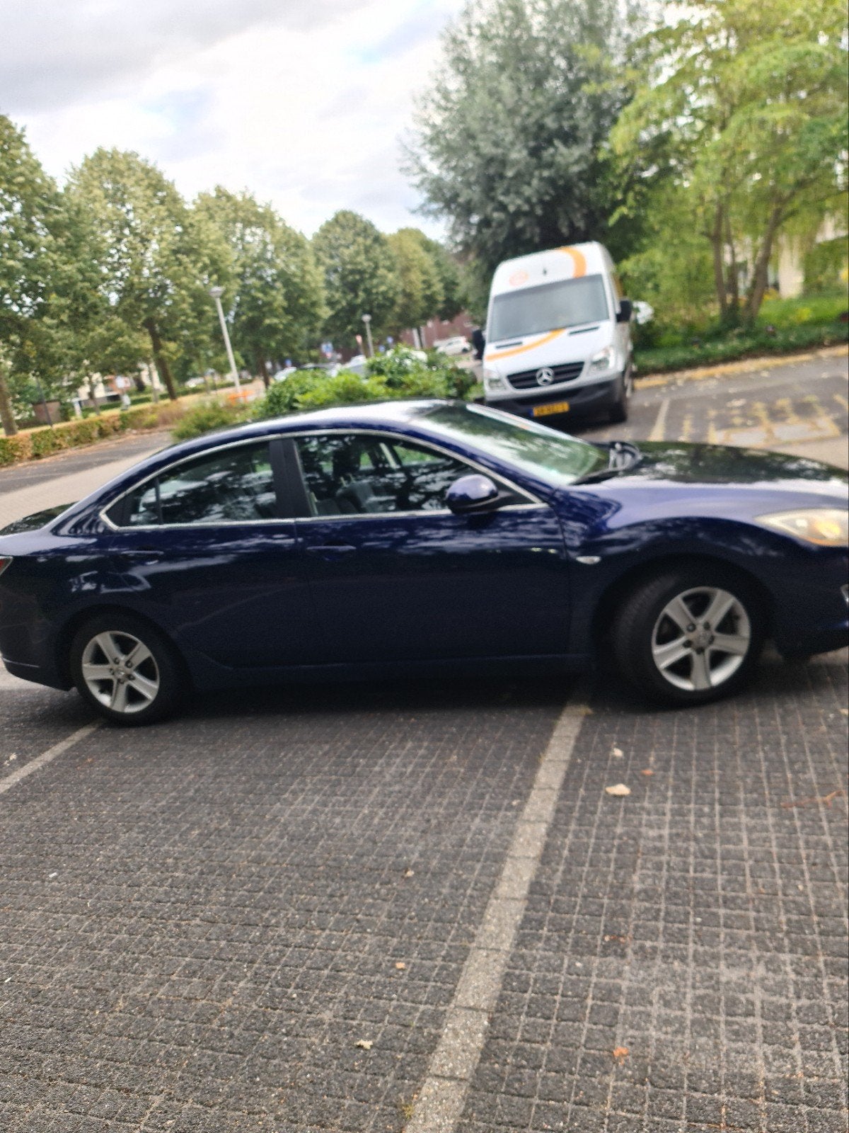 Foto 3 van Mazda 6 2.0 Sedan 2008 Blauw