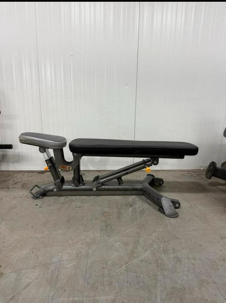 Impulse adjustable bench / verstelbare bank / bench