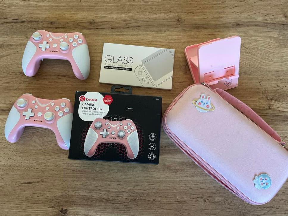 Roze Nintendo Switch Accessoires Set: Controller, Hoes, Stan, Overige controllers, Ophalen of Verzenden, Zo goed als nieuw, Draadloos