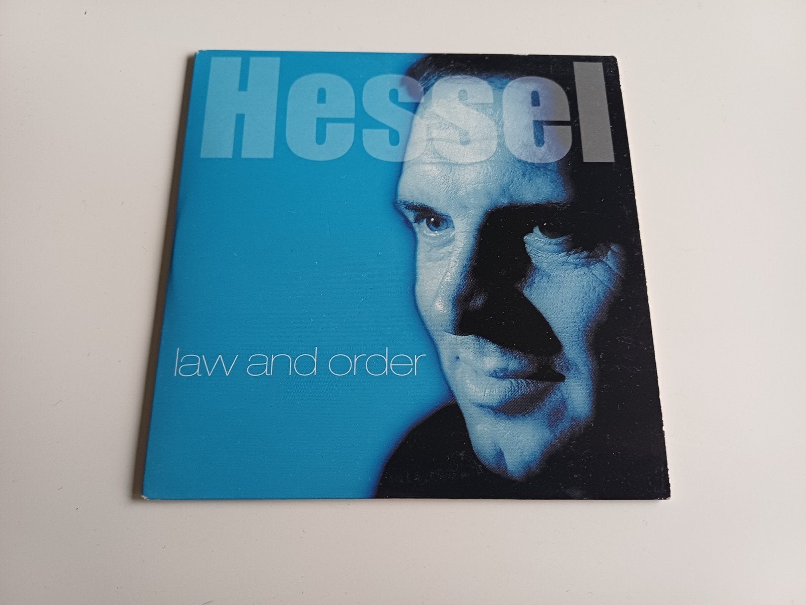 Hessel-Law and order, Verzenden, Pop