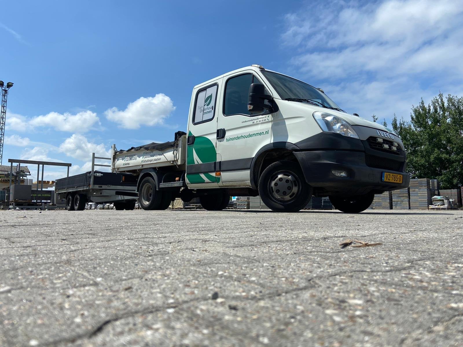 Iveco Daily 35C13 Dubbelcabine | Elekt Kipper |  99.000 km, Zwart, Iveco, 7 stoelen, Wit