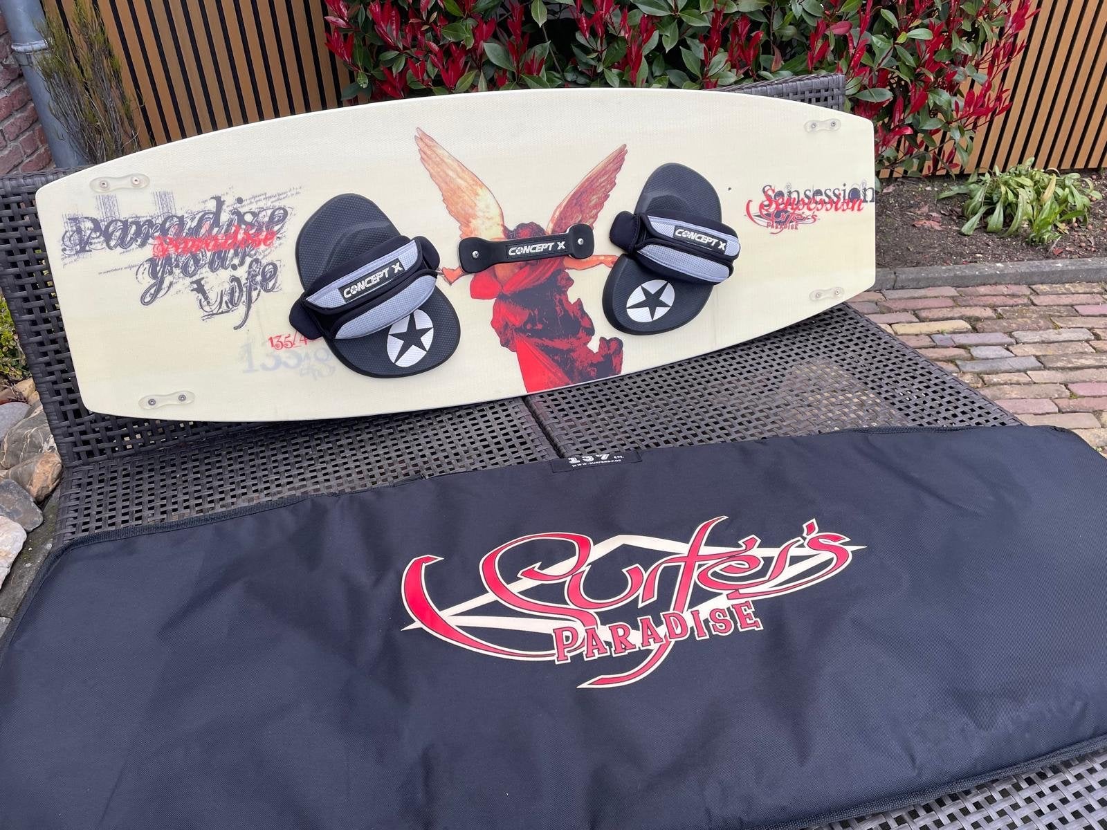 Kitesurfboard Sessession Paradise 135/40 met tas, Ophalen, Gebruikt, Overige typen, Met vinnen
