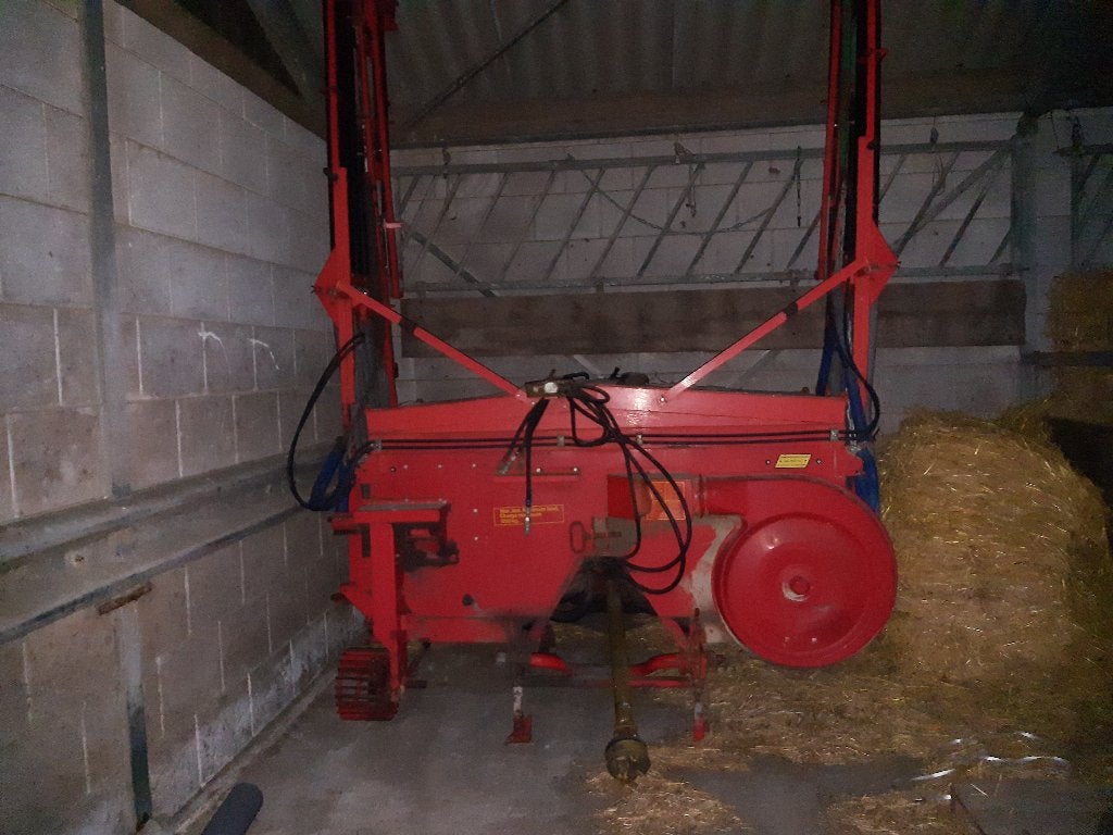 Overum pneumatische kunstmeststrooier 12 meter, Ophalen, Akkerbouw, Zaaien, Planten of Poten