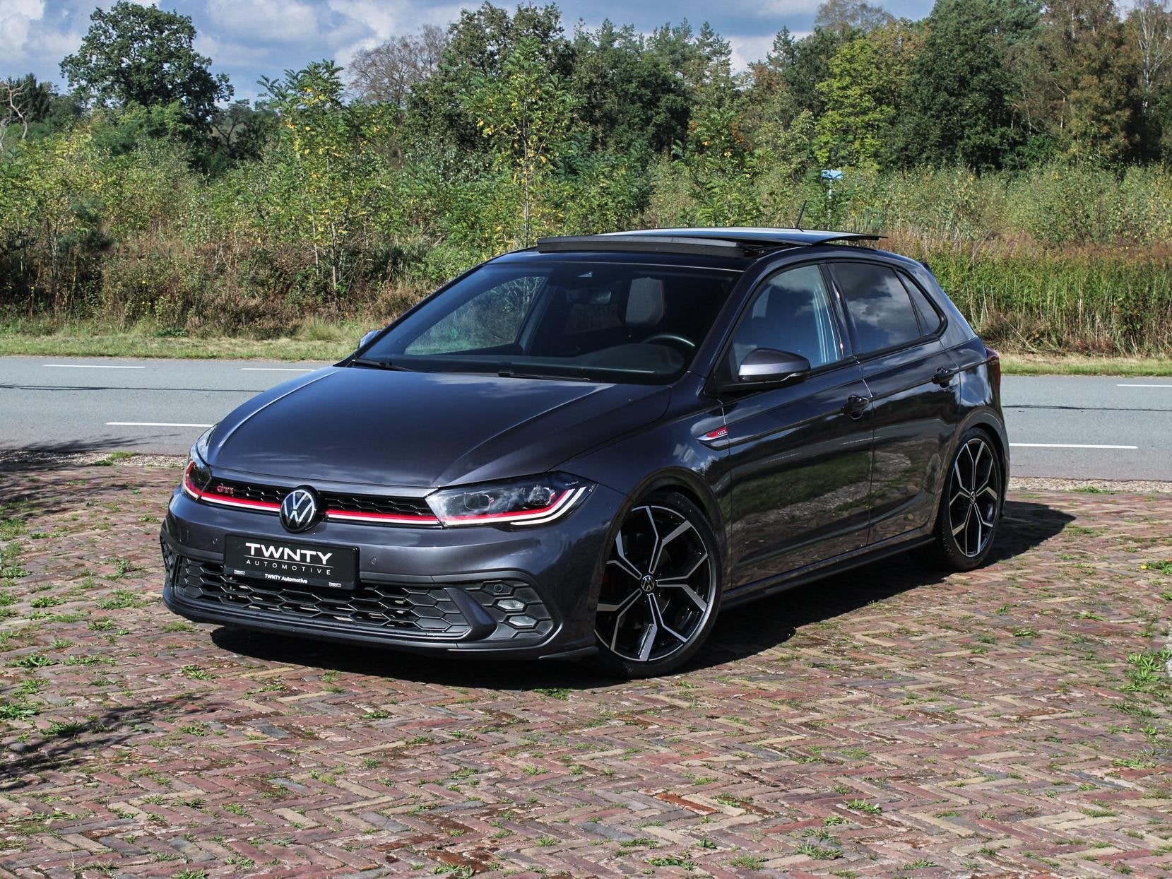 Foto 2 van Volkswagen Polo GTI 2.0 TSI DSG |IQ.LIGHT|Pano|Beats|ACC|KW