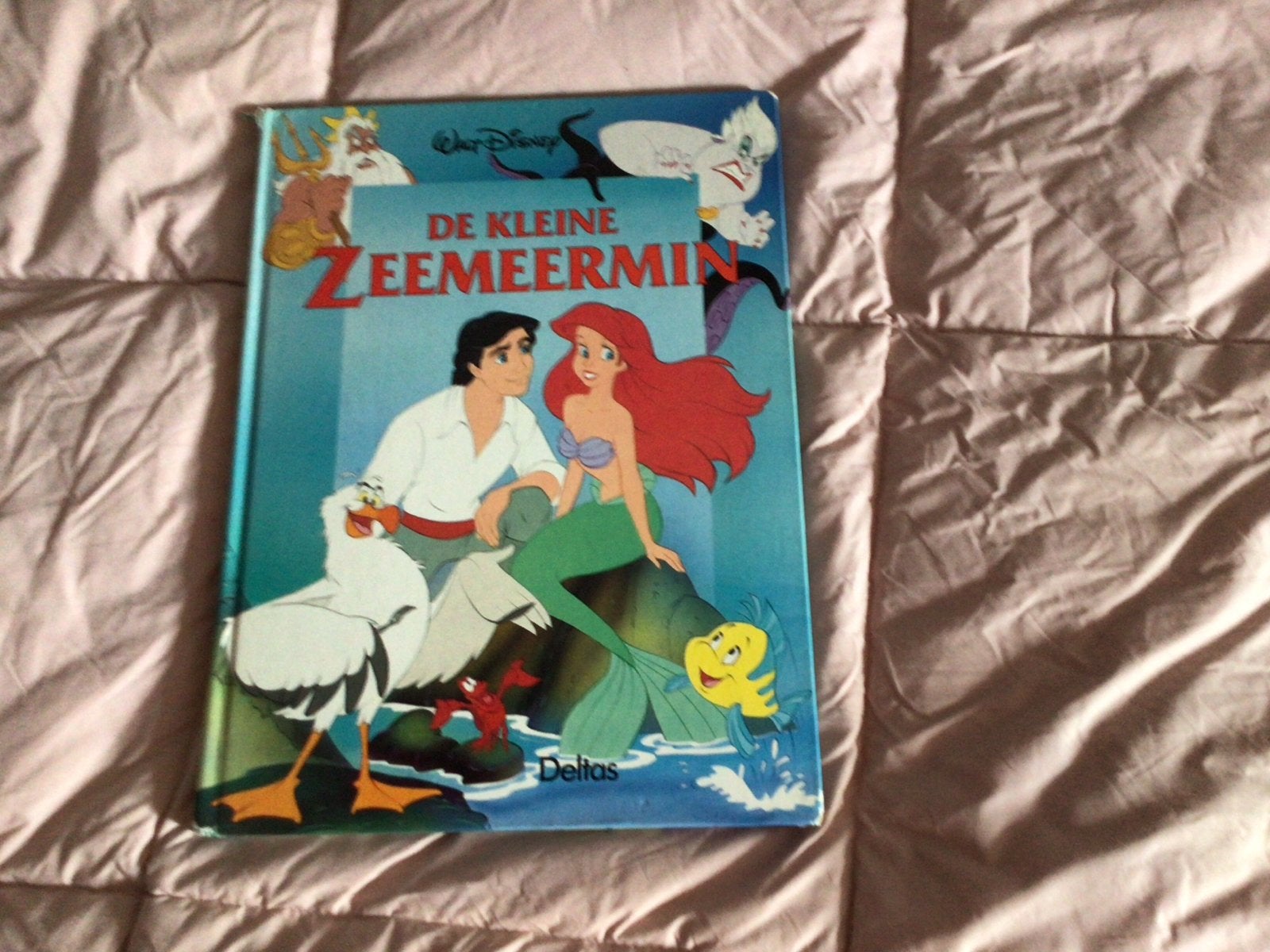 Disney De Kleine Zeemeermin - Hardcover Boek, Boeken, Ophalen, Gelezen, 3 tot 4 jaar