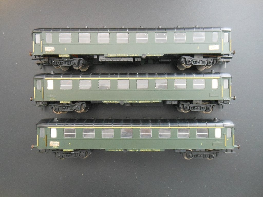 3 x Fleischmann SNCF-rijtuigen, Gebruikt, Gelijkstroom, Fleischmann, Wagon