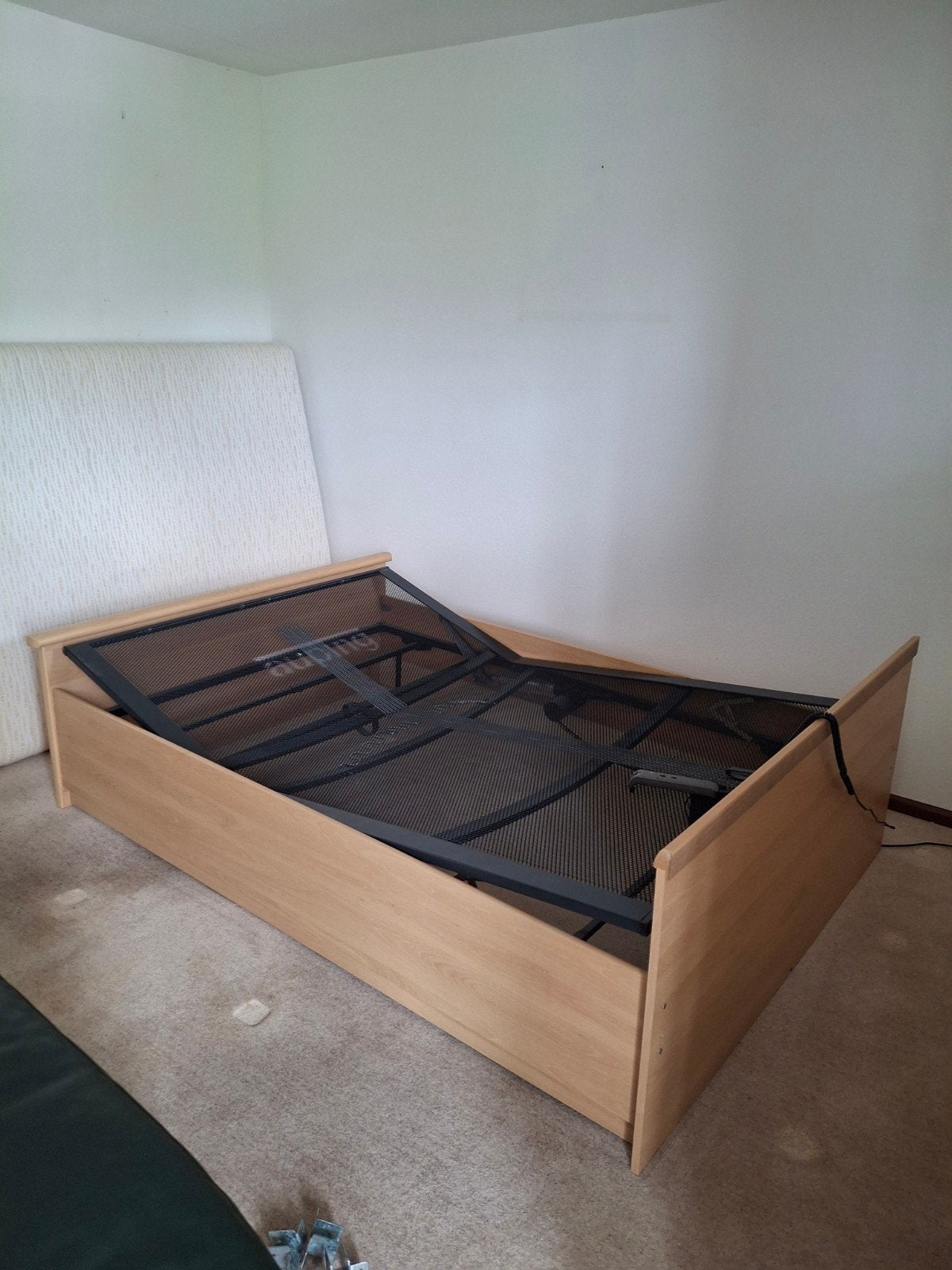Auping bed met verstelbare spiraalbodem en matras, Huis en Inrichting, Ophalen, Eenpersoons, Bruin, 140 cm