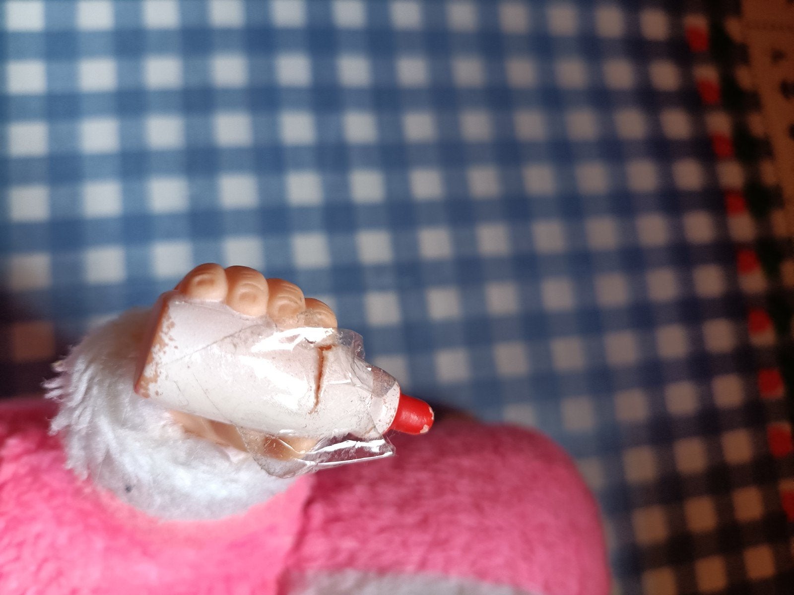 Vintage pop met roze pakje en fles *, Ophalen of Verzenden, Gebruikt, Overige typen