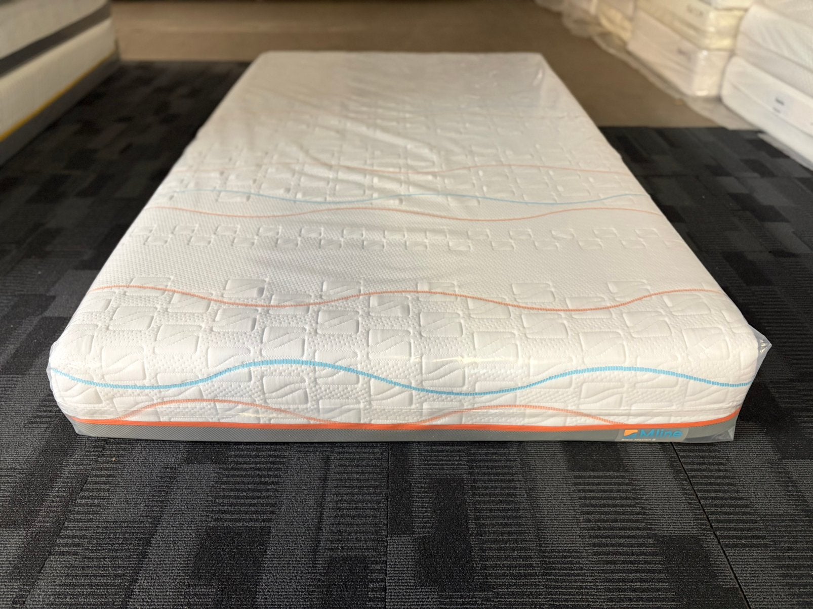 M-Line Slowmotion Hybrid 3 (120x200) art.116