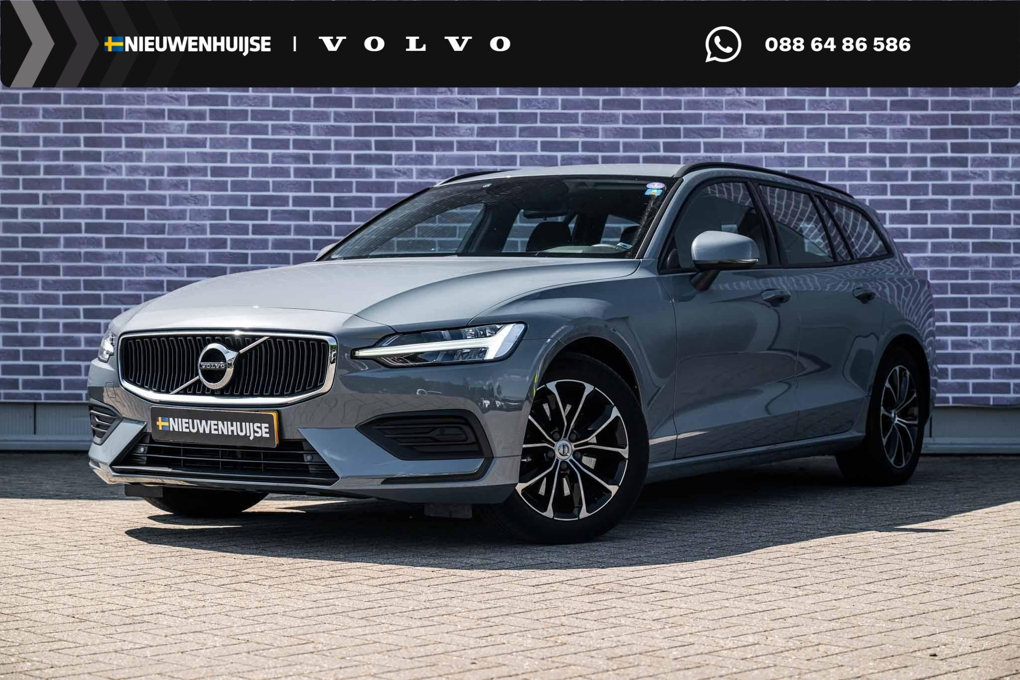 Volvo V60 2.0 B3 Momentum Advantage | Trekhaak | Parkeercame