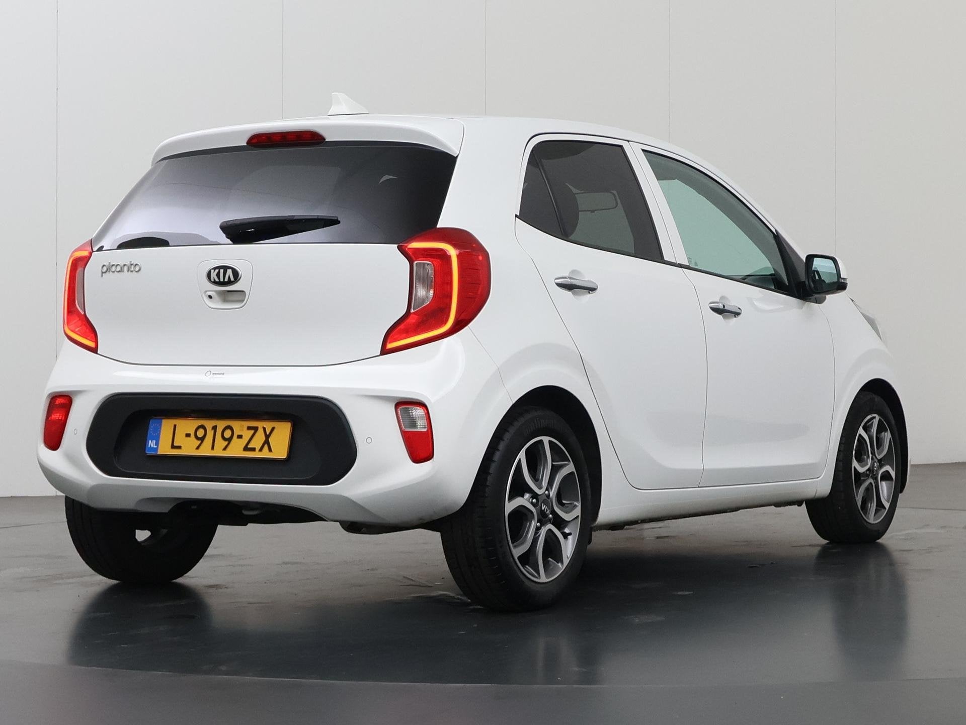 Kia Picanto 1.0 DPi DynamicPlusLine | Keyless | Navigatie |, Voorwielaandrijving, Verwarmde buitenspiegels, Stof, Gebruikt
