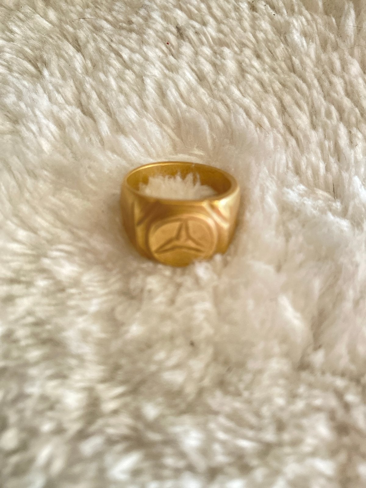 18 Karaat Gouden Ring met Mercedes-Benz Logo, 18 tot 19, Heer, Ophalen of Verzenden, Zo goed als nieuw
