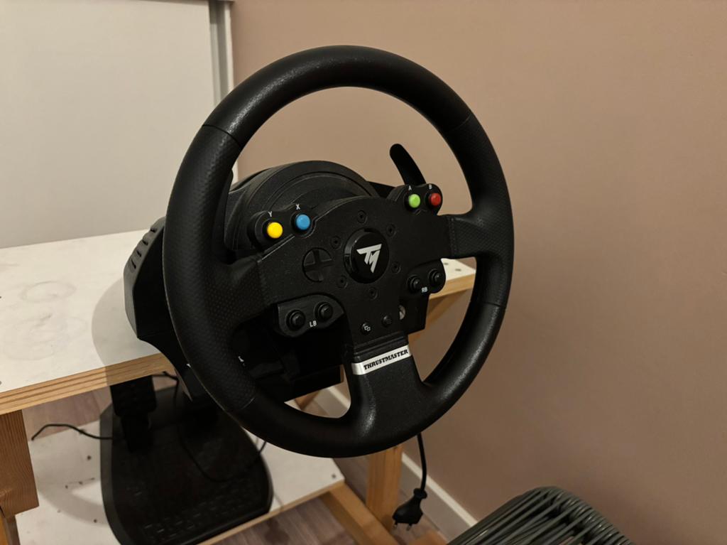 Thrustmaster TMX Xbox force feedback stuur, Spelcomputers en Games, Spelcomputers | Xbox | Accessoires, Ophalen, Zo goed als nieuw