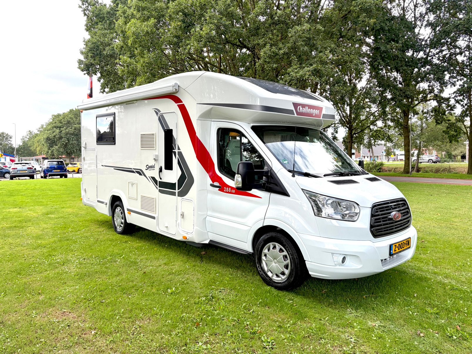 Ford Challenger 288EB Special Edition 2.0 170pk E6#Queensbed, Caravans en Kamperen, Campers, Startonderbreker, Luifel, Ringverwarming
