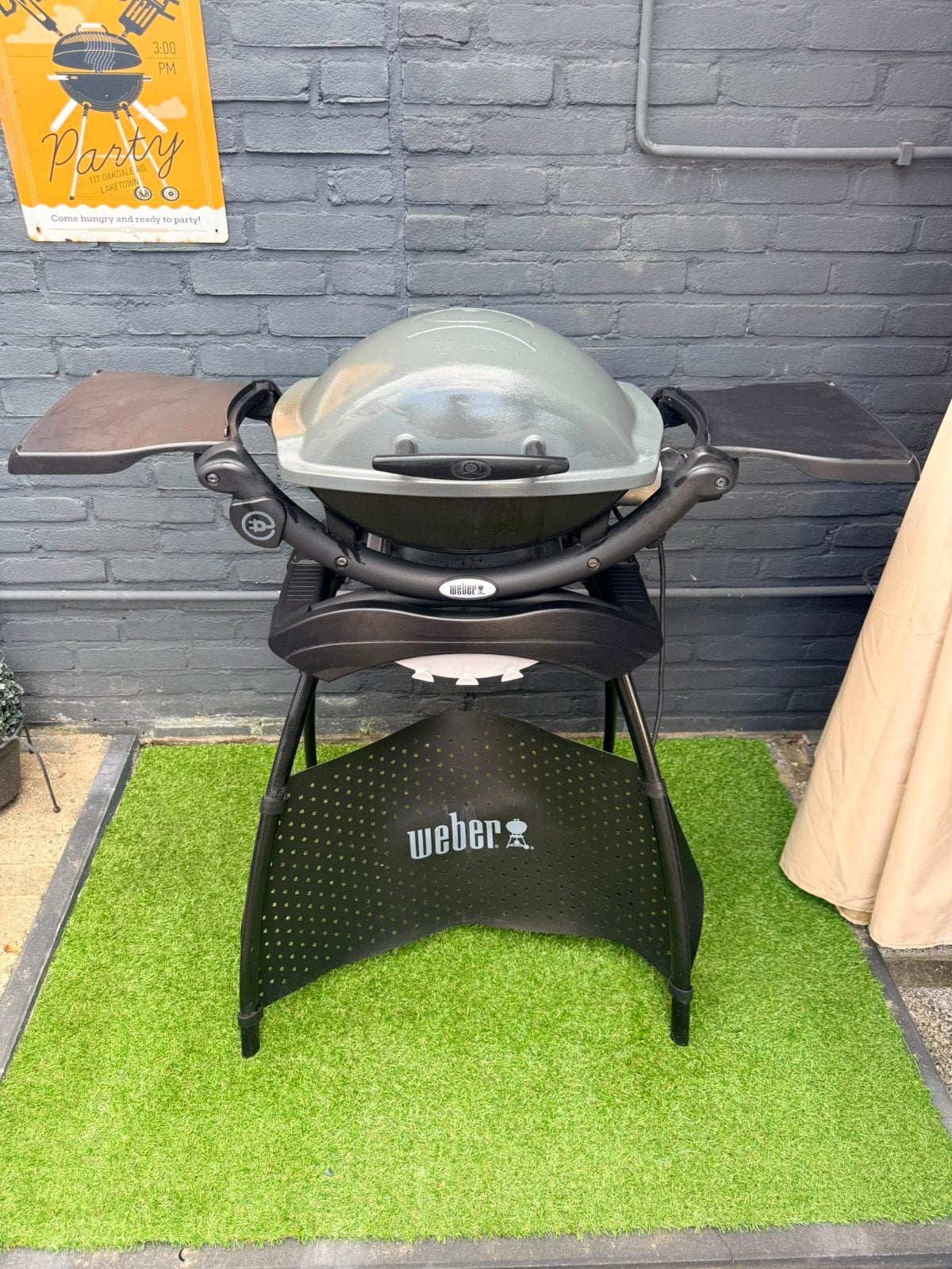 Weber q1400 bbq, Tuin en Terras, Elektrische barbecues, Ophalen