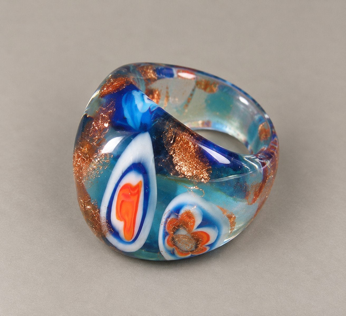 Grote opvallende ring met blauw en koperkleurig patroon, Ophalen of Verzenden, Dame