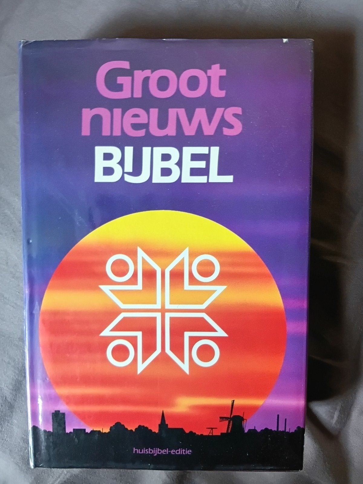 Groot Nieuws Bijbel - Huisbijbel-editie, Ophalen of Verzenden, Gelezen, Katholieke Bijbelstichting en Nederlands Bijbelgenootschap