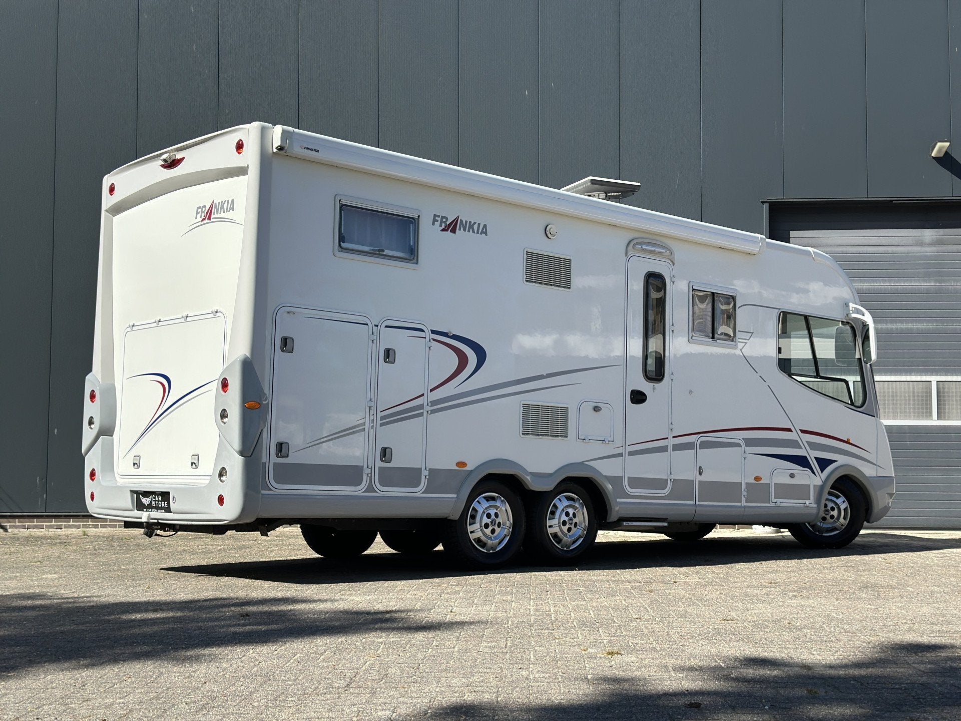 Fiat Frankia Luxury Class i 740 |HEFBED|AIRCO|7,5M|XXL GARAG, Caravans en Kamperen, Campers, Integraal, Bedrijf, W.A. Scholtenstraat 29
9403AJ  ASSEN, NL