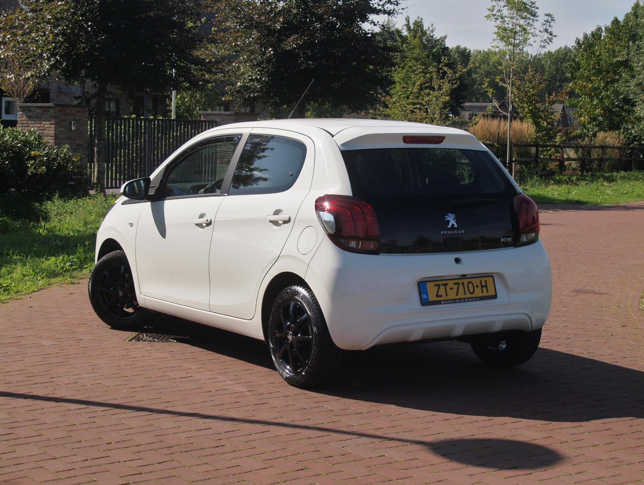 Peugeot 108 1.0 e-VTi Active | Camera | Apple Carplay | DAB, Voorwielaandrijving, Stof, Gebruikt, 4 stoelen
