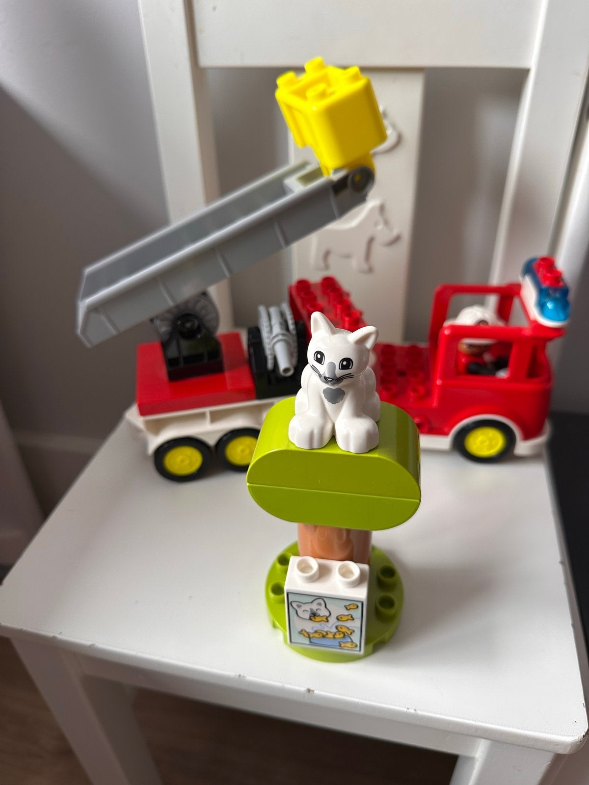 Lego Duplo Brandweerwagen met kat en brandweerman, Ophalen of Verzenden, Gebruikt, Overige merken