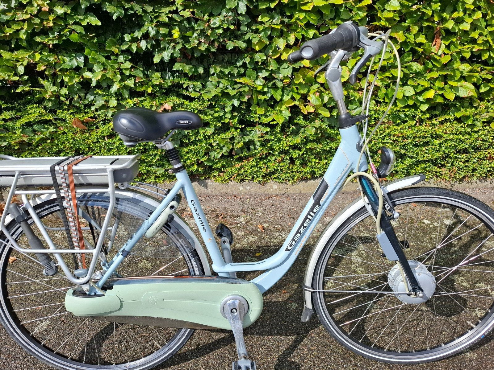 Nette Gazelle Orange Pure Innergy E-bike | Frame 50 cm | 7 V