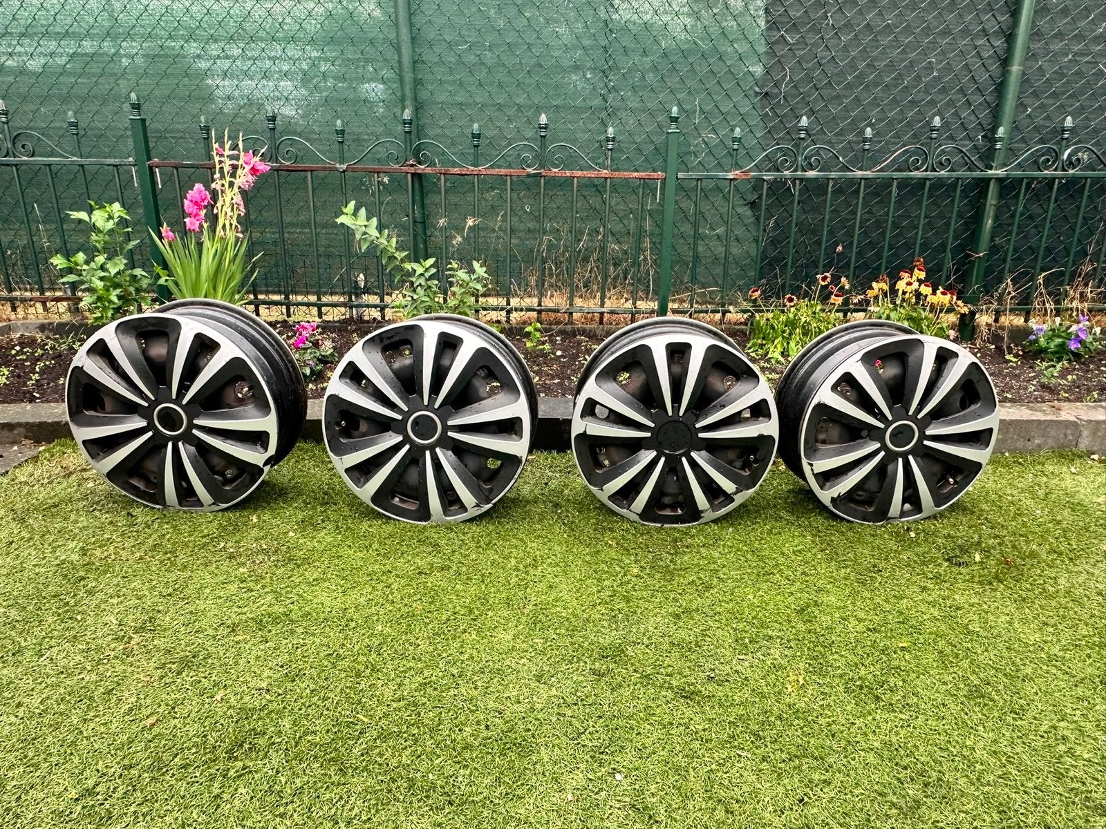 Set van 4x 16 inch velgen met gebruikssporen, Auto-onderdelen, Banden en Velgen, Ophalen, Gebruikt, Velg(en), 16 inch