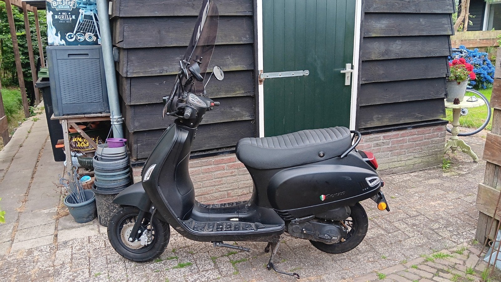 Scooter Senzo Rivalux S zwart met windscherm, Gebruikt, Benzine, Ophalen, Overige merken