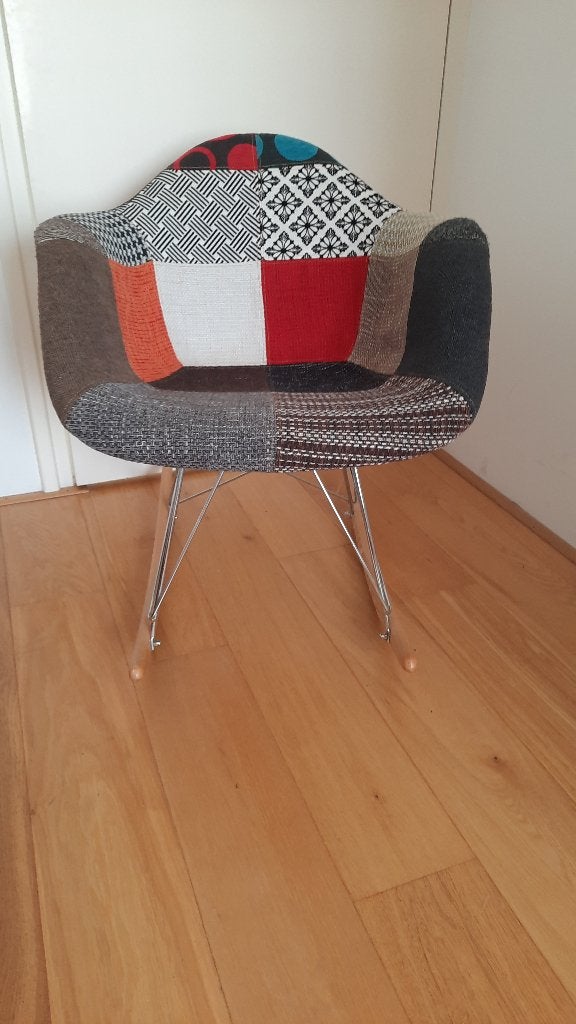 zeer aparte schommelstoel, Antiek en Kunst, Antiek | Meubels | Stoelen en Banken, Ophalen