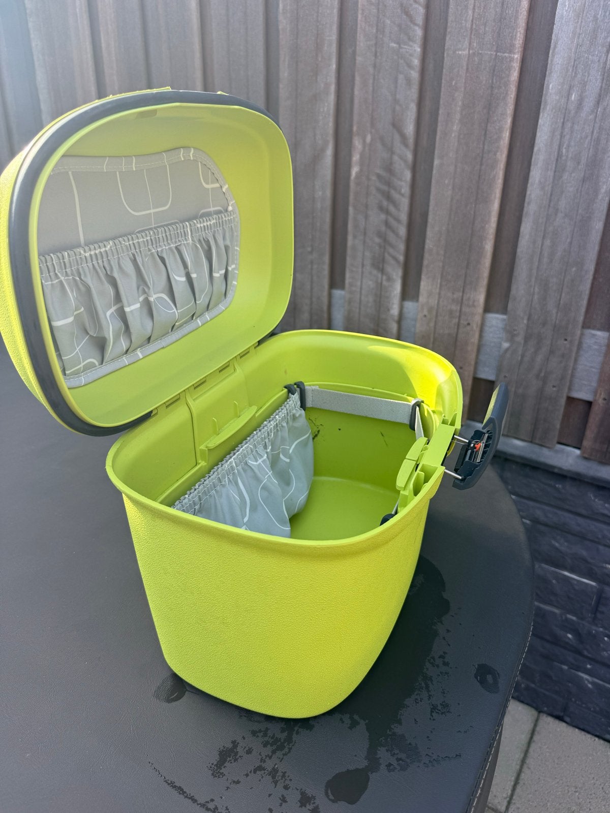 Samsonite Hardcase Toilettas - Limegroen, Gebruikt, Ophalen of Verzenden, Met slot, Hardcase