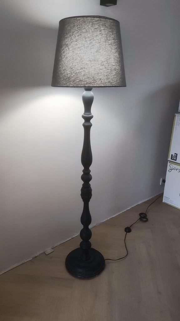 Brocante vloerlamp met grijze kap, Ophalen, Gebruikt, 150 tot 200 cm, Brocante, Klassiek, Vintage