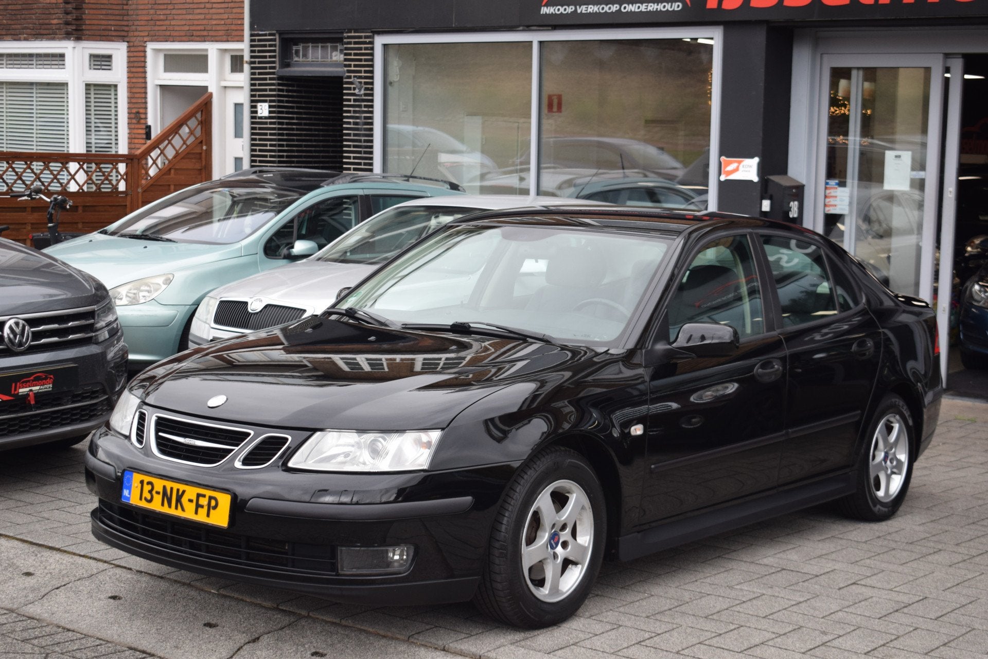 Saab 9-3 Sport Sedan 1.8t Optic Automaat NAP NL Auto PDC Cli, Auto's, 1998 cc, Stof, Gebruikt, 4 cilinders