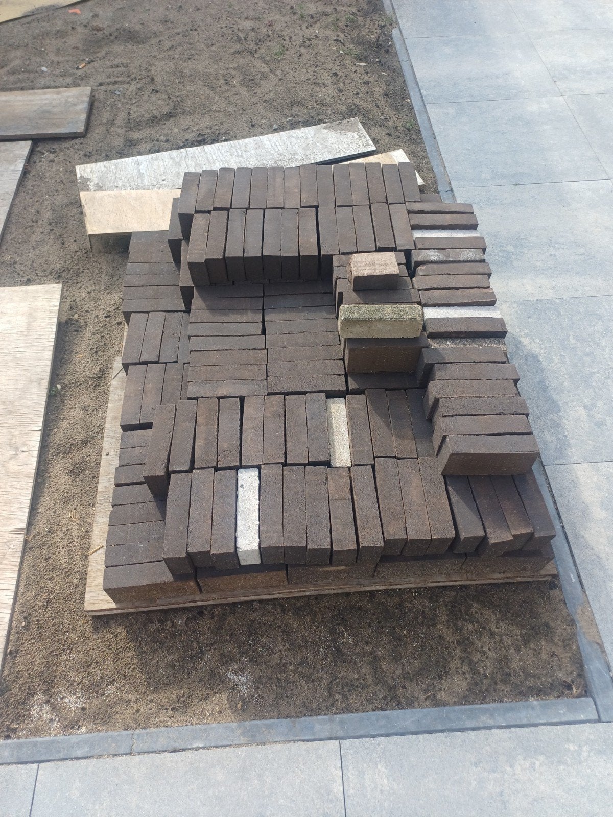 Vuilwerkstenen te koop - 600 stuks, Doe-het-zelf en Verbouw, Metselstenen, Ophalen of Verzenden, Nieuw, Bakstenen