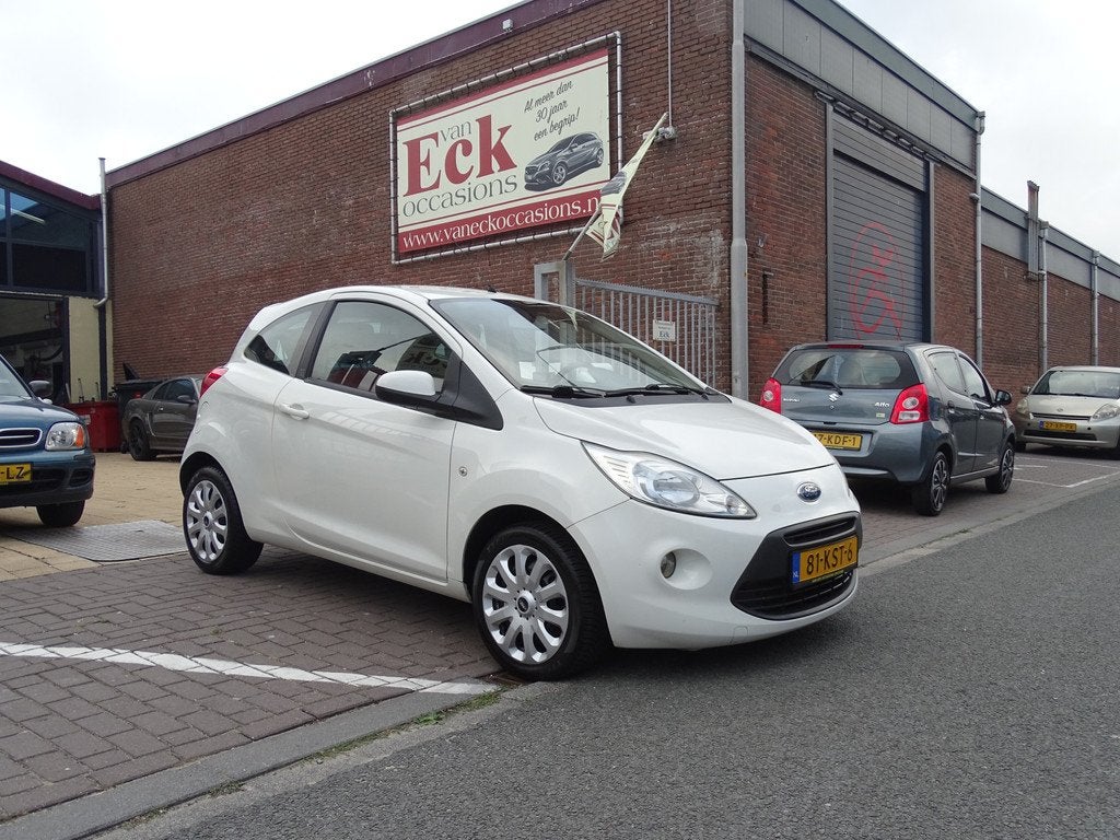 Ford Ka 1.2 Titanium (bj 2010), Auto's, Voorwielaandrijving, Stof, Gebruikt, 1242 cc