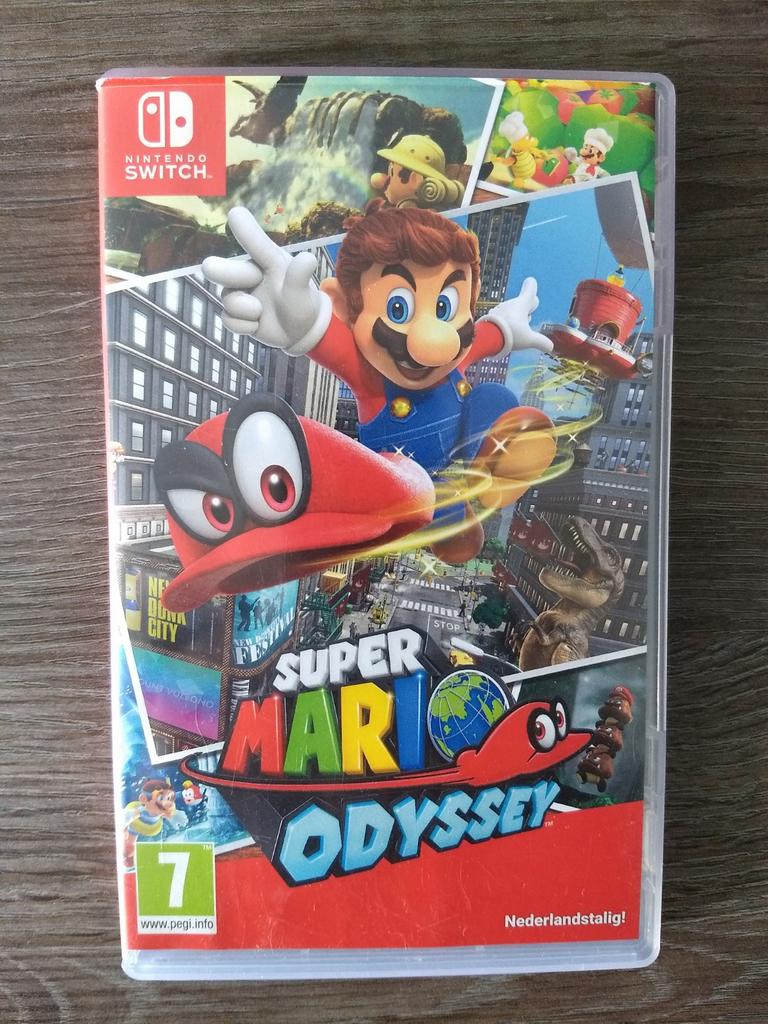 Hoesje Mario Odyssey, Spelcomputers en Games, Avontuur en Actie, 2 spelers, Ophalen of Verzenden, Zo goed als nieuw